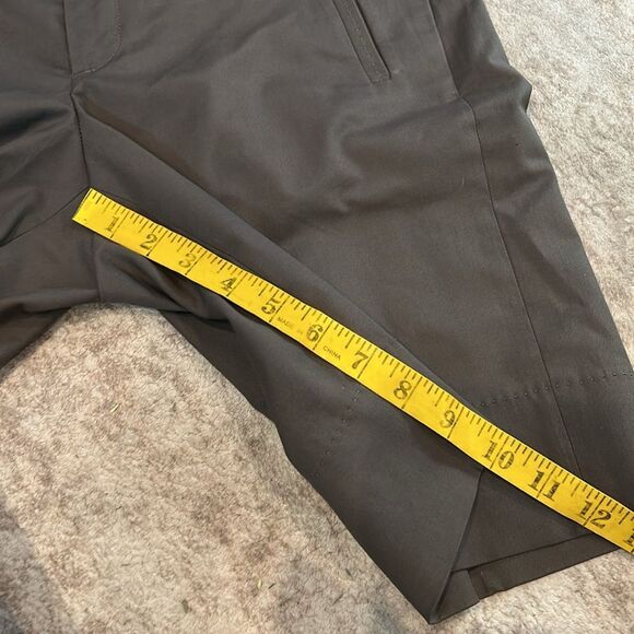 BANANA REPUBLIC Womens 4 Martin Fit Dark Gray 10" Flat Front Shorts - Picture 6 of 7